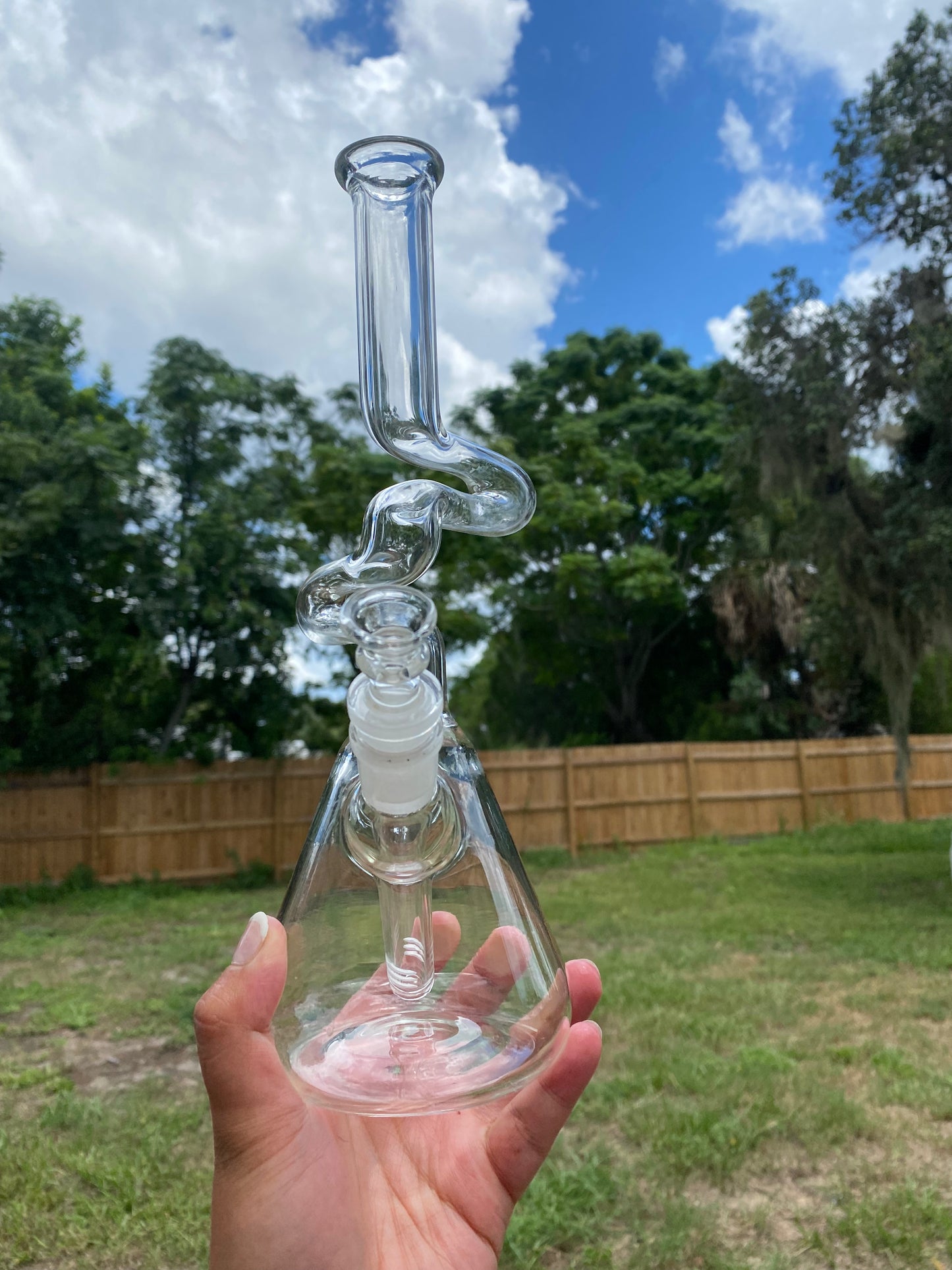 Simple Glass Zig Zag Bong